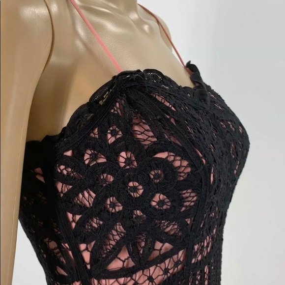 Betsey Johnson Sheath Dress Black Pink Size 2 - Image 6