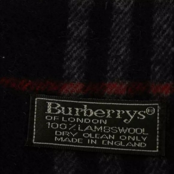 Burberrys Vintage Scarf Navy Check Lambs wool AUTH - Image 2
