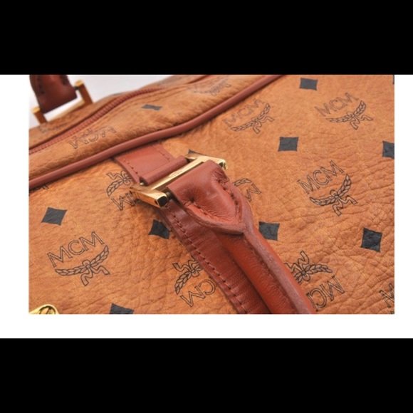 Authentic MCM Visetos Leather Vintage Boston Bag - Image 4