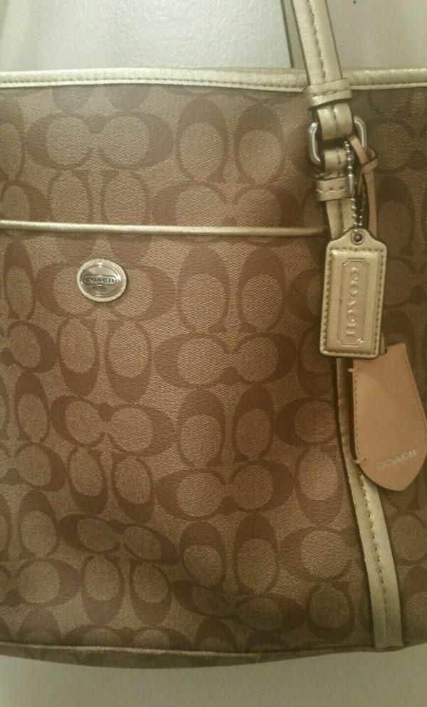Coach handbag - Image 2