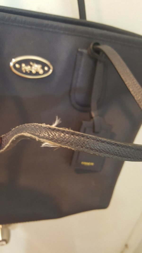 Coach Large Tote in Brown Leather - Image 6