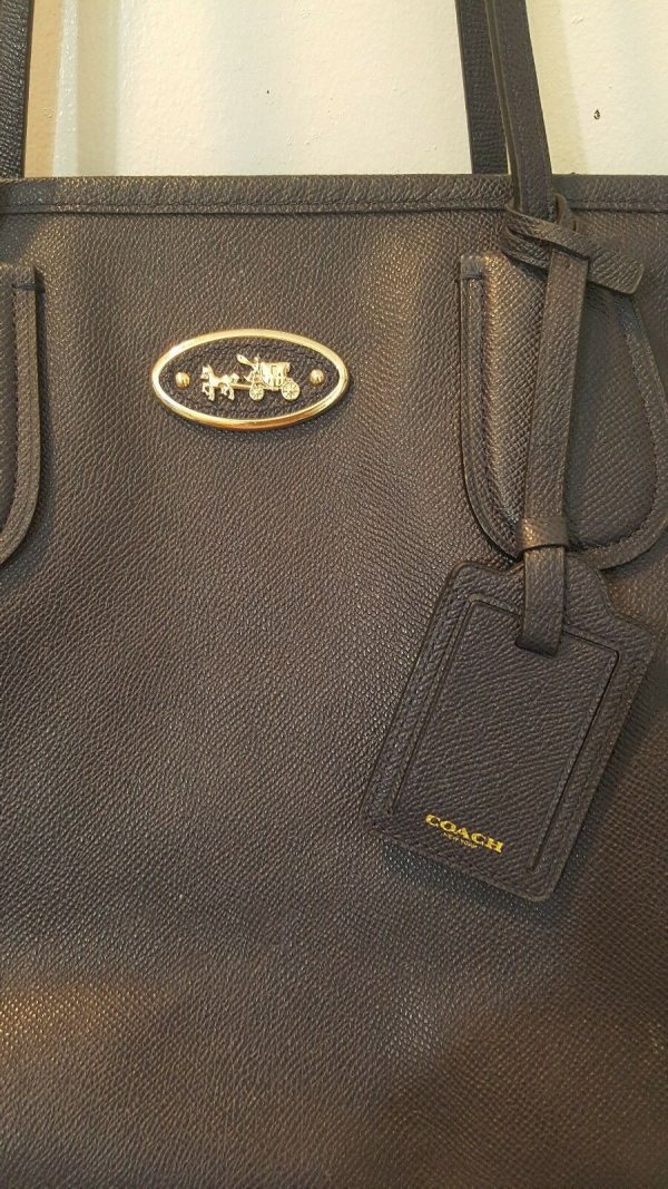 Coach Large Tote in Brown Leather - Image 7