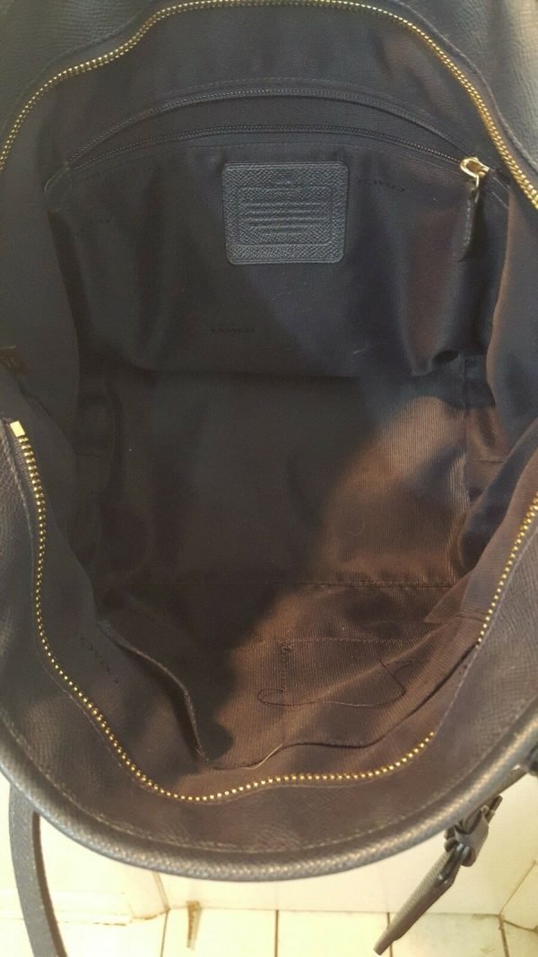 Coach Large Tote in Brown Leather - Image 8