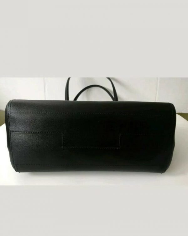 $298 - Tory Burch Parker Large Tote leather Black (Cardamom inside) Authentic - Image 7
