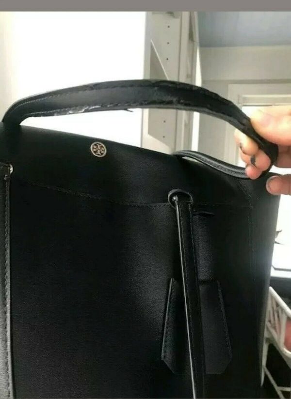 $298 - Tory Burch Parker Large Tote leather Black (Cardamom inside) Authentic - Image 10