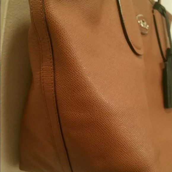 Coach Taxi Tote - Image 4