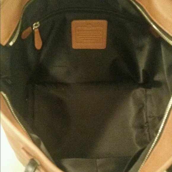 Coach Taxi Tote - Image 5